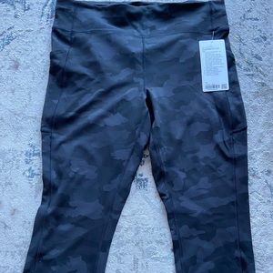 Lululemon leggings size 16